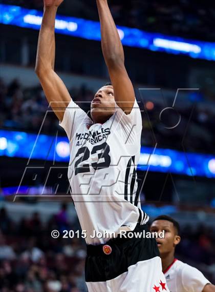 Thumbnail 1 in 2015 McDonald's All-American Boys Game photogallery.