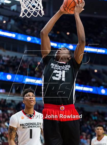 Thumbnail 2 in 2015 McDonald's All-American Boys Game photogallery.