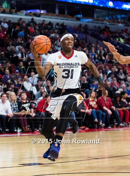 Thumbnail 2 in 2015 McDonald's All-American Boys Game photogallery.