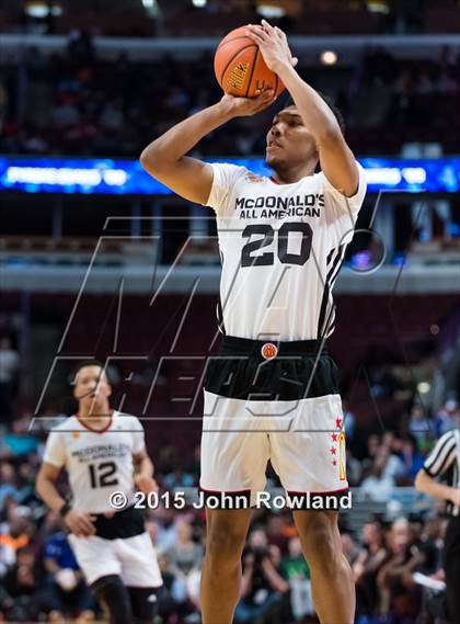 Thumbnail 2 in 2015 McDonald's All-American Boys Game photogallery.