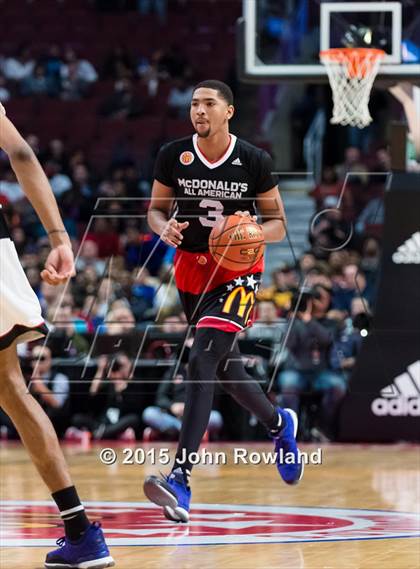 Thumbnail 1 in 2015 McDonald's All-American Boys Game photogallery.