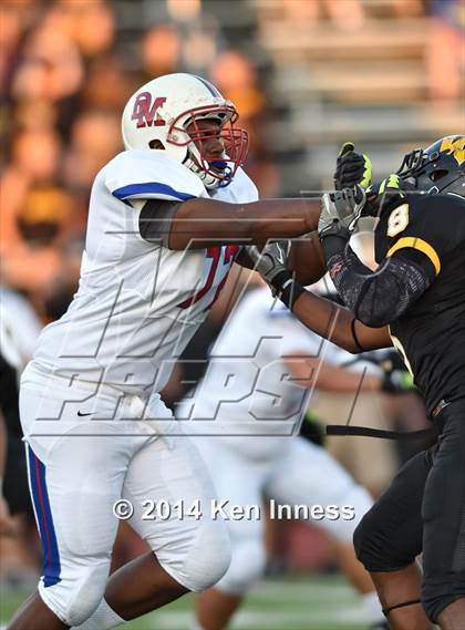Thumbnail 2 in DeMatha @ Archbishop Wood photogallery.