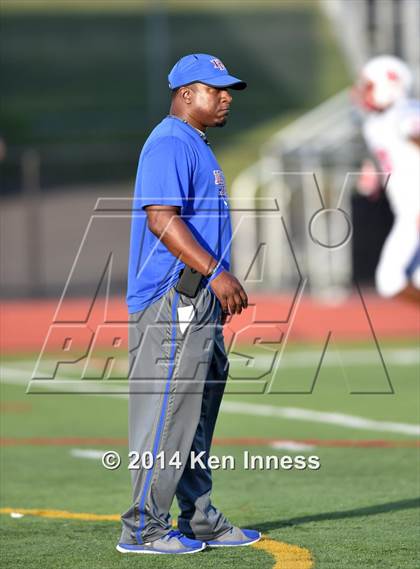 Thumbnail 3 in DeMatha @ Archbishop Wood photogallery.