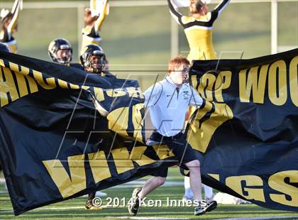 Thumbnail 2 in DeMatha @ Archbishop Wood photogallery.
