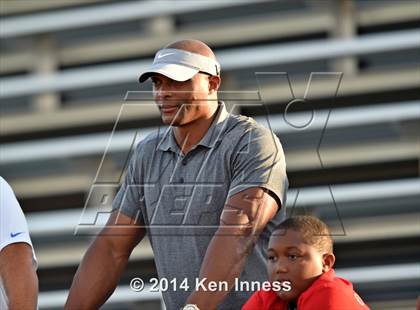 Thumbnail 1 in DeMatha @ Archbishop Wood photogallery.