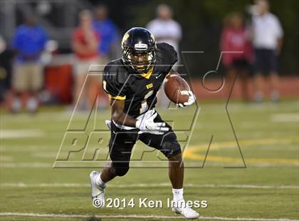 Thumbnail 3 in DeMatha @ Archbishop Wood photogallery.