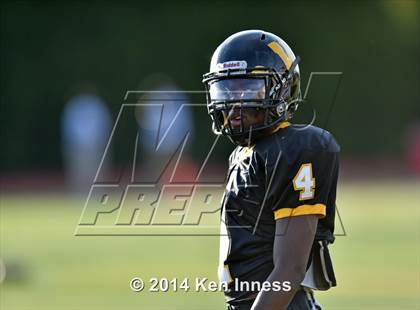Thumbnail 2 in DeMatha @ Archbishop Wood photogallery.