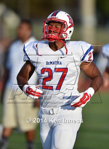 Thumbnail 2 in DeMatha @ Archbishop Wood photogallery.
