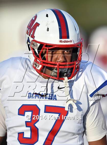Thumbnail 2 in DeMatha @ Archbishop Wood photogallery.