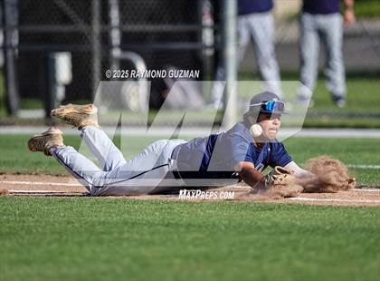 Thumbnail 2 in Davis Sr. vs. Redwood photogallery.