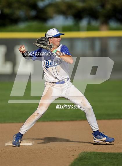 Thumbnail 3 in Davis Sr. vs. Redwood photogallery.