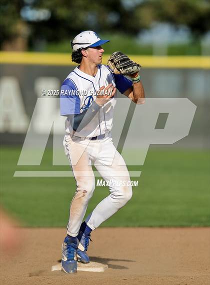 Thumbnail 2 in Davis Sr. vs. Redwood photogallery.
