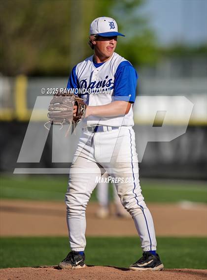 Thumbnail 2 in Davis Sr. vs. Redwood photogallery.