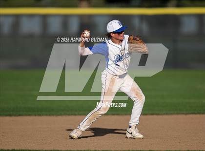 Thumbnail 2 in Davis Sr. vs. Redwood photogallery.
