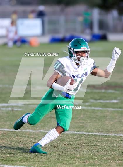 Thumbnail 2 in Highland @ Bakersfield Christian photogallery.