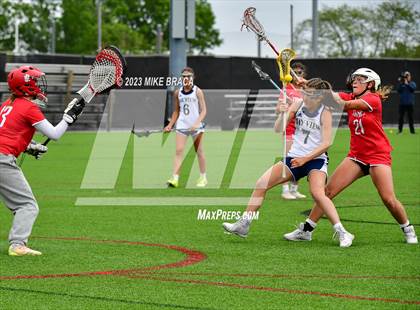 Thumbnail 2 in East Providence vs. St. Mary Academy-Bay View (RIIL Division 3 Final) photogallery.