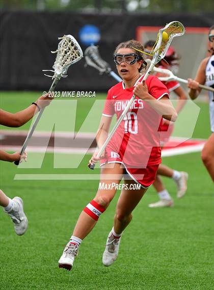 Thumbnail 2 in East Providence vs. St. Mary Academy-Bay View (RIIL Division 3 Final) photogallery.