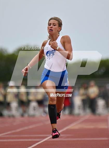 Thumbnail 2 in CIF San Diego Section Girls Track and Field Finals photogallery.