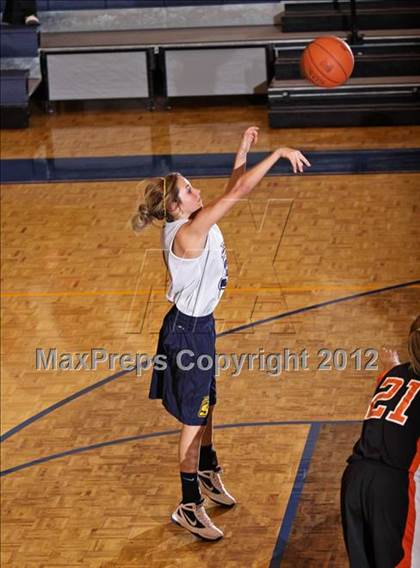Thumbnail 3 in JV: Morristown-Hamblen East @ Seymour photogallery.