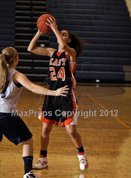 Thumbnail 2 in JV: Morristown-Hamblen East @ Seymour photogallery.