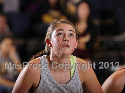 Thumbnail 3 in JV: Morristown-Hamblen East @ Seymour photogallery.