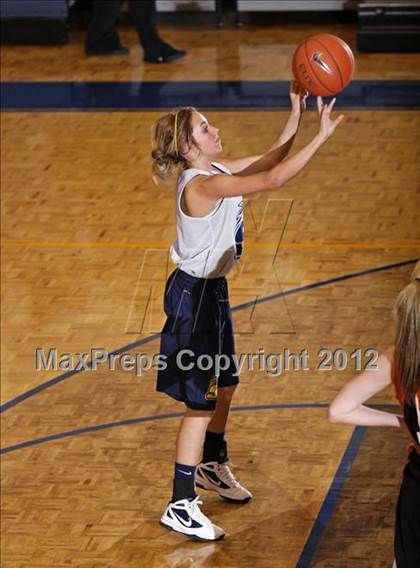 Thumbnail 2 in JV: Morristown-Hamblen East @ Seymour photogallery.