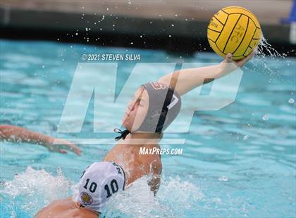 Thumbnail 3 in Coronado vs. JSerra Catholic (America's Finest City Tournament) photogallery.