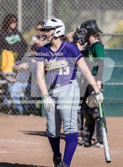 Thumbnail 3 in Red Bluff vs. Willows photogallery.