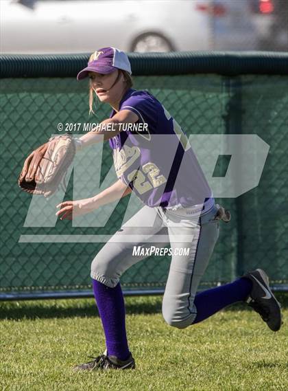 Thumbnail 2 in Red Bluff vs. Willows photogallery.