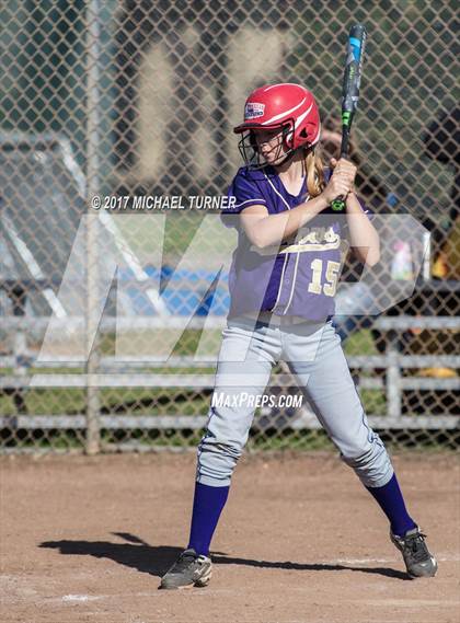 Thumbnail 3 in Red Bluff vs. Willows photogallery.
