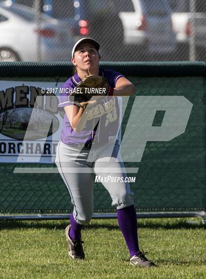 Thumbnail 2 in Red Bluff vs. Willows photogallery.