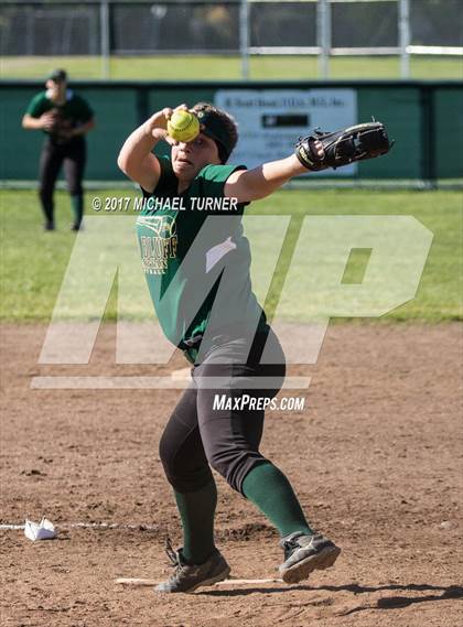 Thumbnail 3 in Red Bluff vs. Willows photogallery.