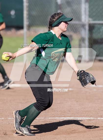 Thumbnail 2 in Red Bluff vs. Willows photogallery.