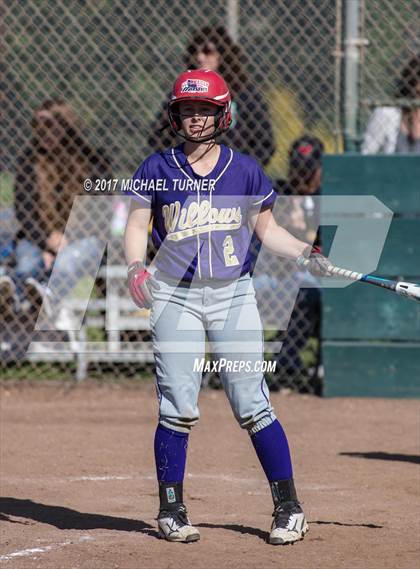 Thumbnail 3 in Red Bluff vs. Willows photogallery.