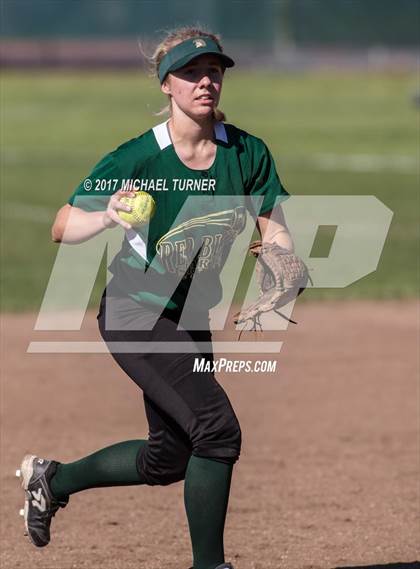 Thumbnail 1 in Red Bluff vs. Willows photogallery.