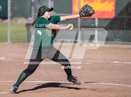 Thumbnail 3 in Red Bluff vs. Willows photogallery.