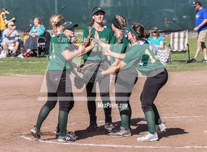 Thumbnail 3 in Red Bluff vs. Willows photogallery.