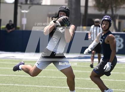 Thumbnail 2 in St. John Bosco vs. Carlsbad (Brave 8 Invitational) photogallery.