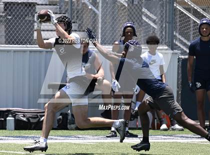 Thumbnail 1 in St. John Bosco vs. Carlsbad (Brave 8 Invitational) photogallery.