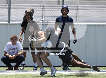 Thumbnail 2 in St. John Bosco vs. Carlsbad (Brave 8 Invitational) photogallery.