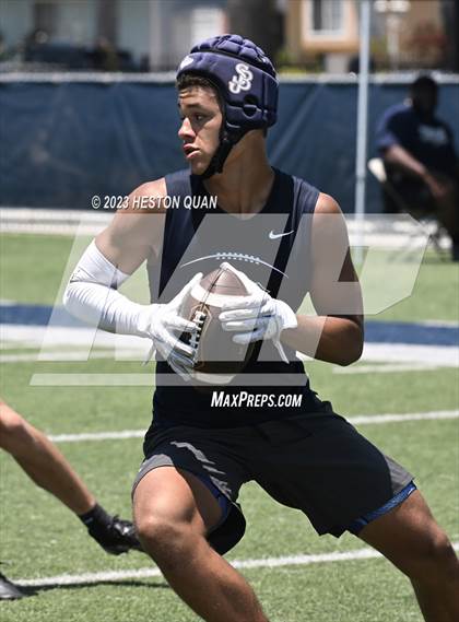 Thumbnail 1 in St. John Bosco vs. Carlsbad (Brave 8 Invitational) photogallery.