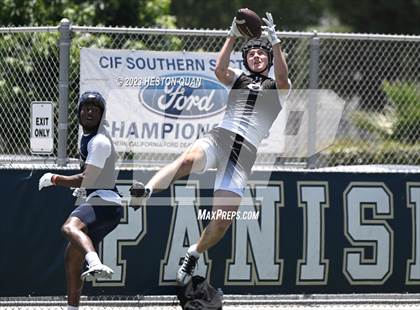 Thumbnail 1 in St. John Bosco vs. Carlsbad (Brave 8 Invitational) photogallery.