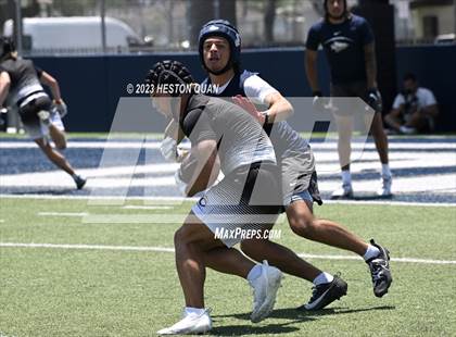 Thumbnail 2 in St. John Bosco vs. Carlsbad (Brave 8 Invitational) photogallery.