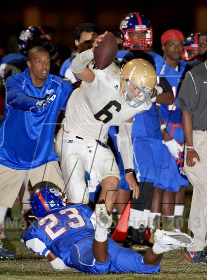Thumbnail 3 in Notre Dame @ Serra photogallery.