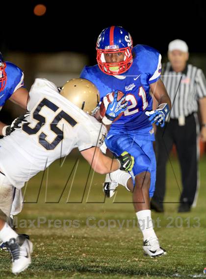 Thumbnail 3 in Notre Dame @ Serra photogallery.