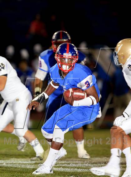 Thumbnail 3 in Notre Dame @ Serra photogallery.