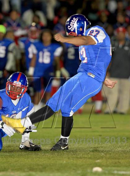 Thumbnail 3 in Notre Dame @ Serra photogallery.