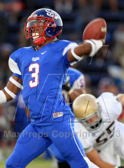 Thumbnail 3 in Notre Dame @ Serra photogallery.