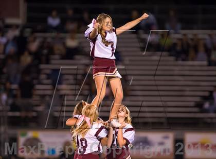 Thumbnail 1 in Royal @ Simi Valley photogallery.