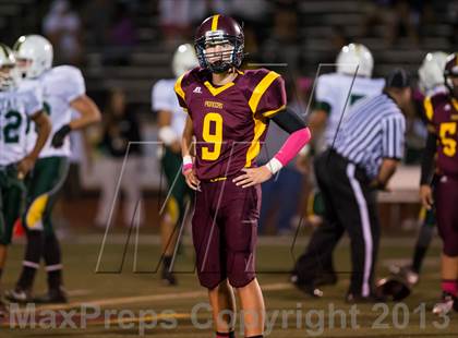 Thumbnail 2 in Royal @ Simi Valley photogallery.